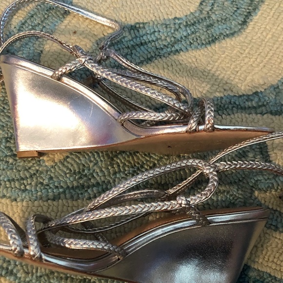Badgley Mischka Silver Sandals 9.5 Never Worn - Picture 3 of 5